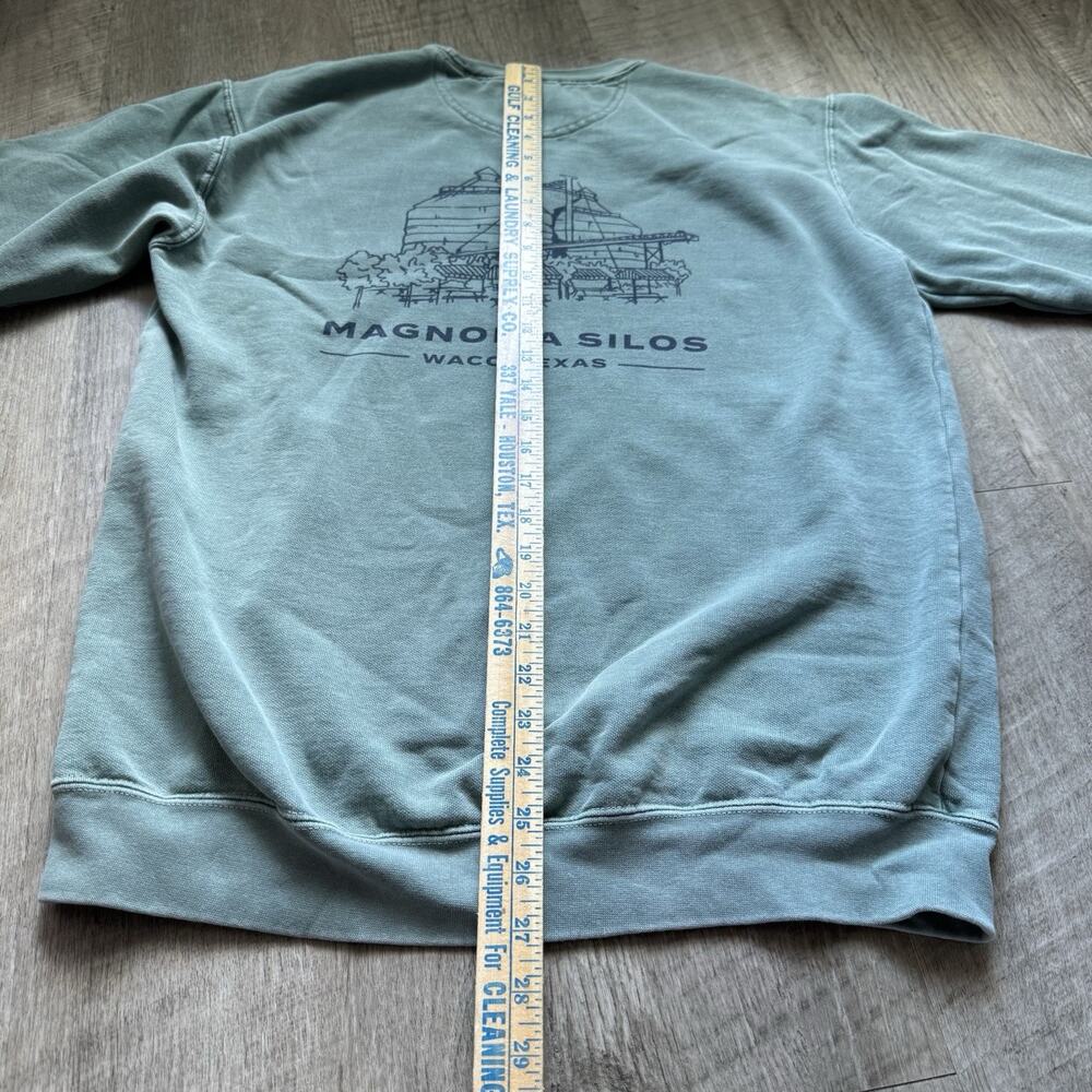 Magnolia Womens Sweatshirt Joanna Gaines The Silos Green Comfort Colors Medium - Picture 6 of 8